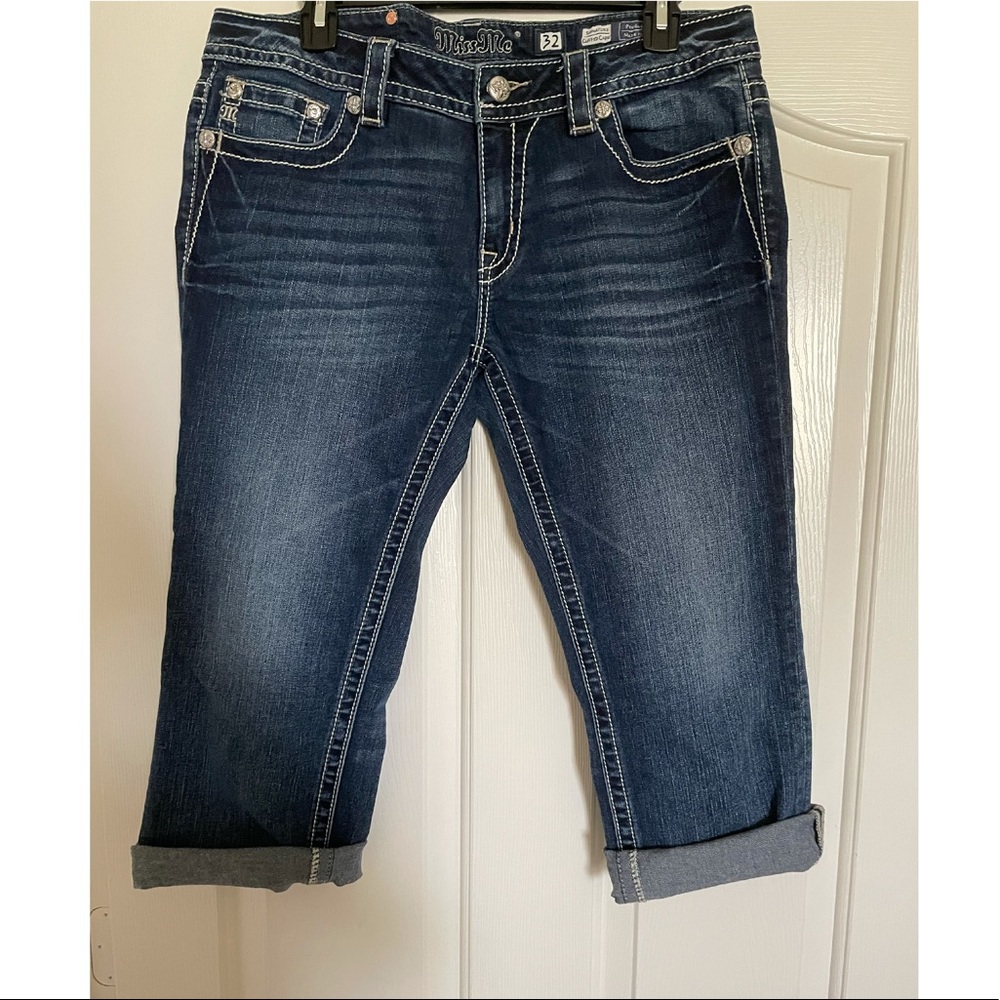 Miss Me Jeans - Signature Capris